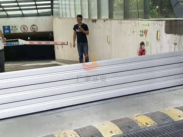 防汛挡水板批发