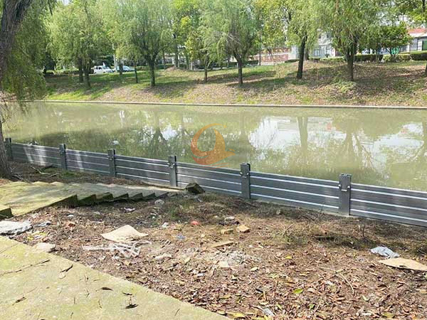 河岸防汛挡水板